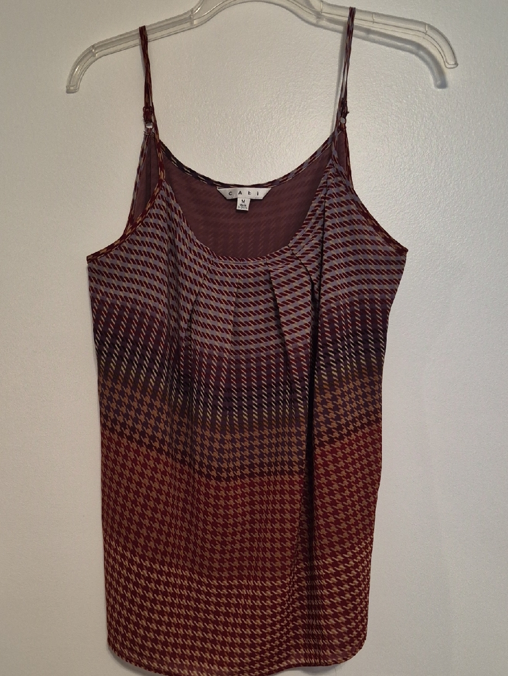 CAbi Burgundy Patterned Spaghetti Strap Camisole SZ M